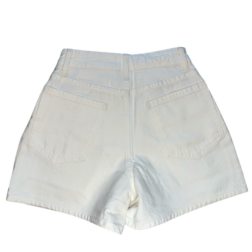 LNDN White Denim 5 Pocket 100% Cotton Shorts Size 22 - Picture 2 of 10